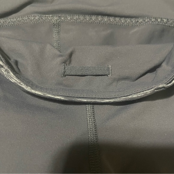 lululemon athletica charcoal Leggings - Picture 7 of 7